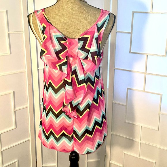 Lilypad Back Bow Semi-Sheer Tank - Picture 2 of 14